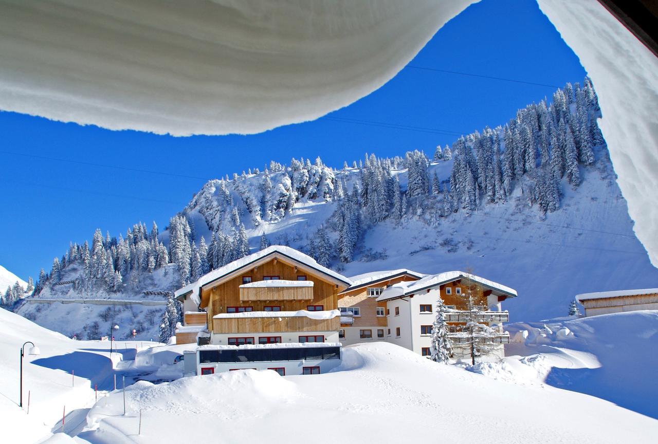 Haus Rothorn Apartman Schröcken Kültér fotó