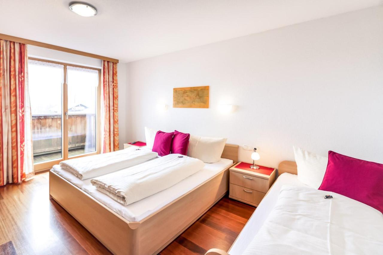 Haus Rothorn Apartman Schröcken Kültér fotó